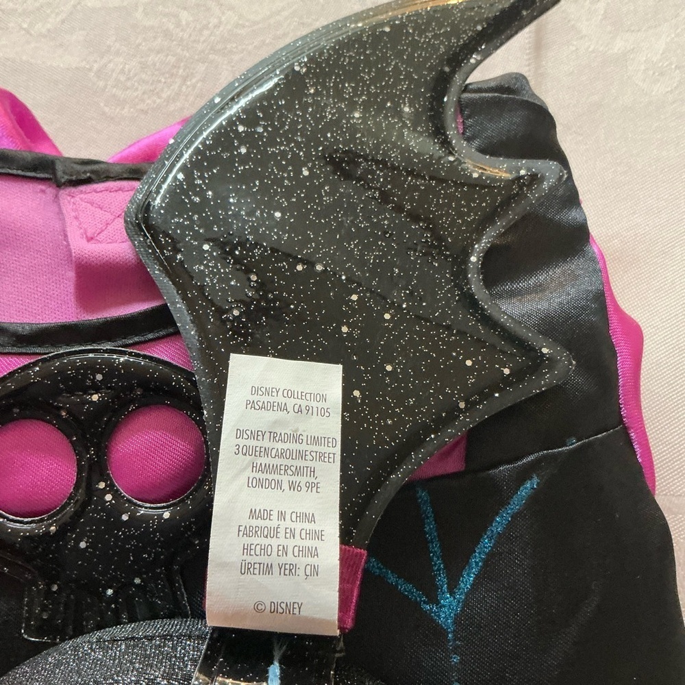 Disney Vanpirina Pink and Black with Bat Wings Sz 2 - Picture 10 of 11